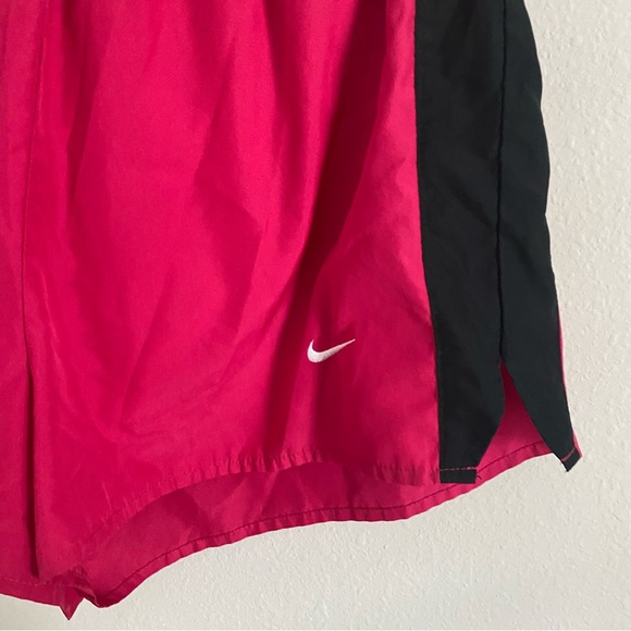 Nike Dri fit Womens Pink Athletic Running Athleisure  Shorts Medium - Picture 4 of 4